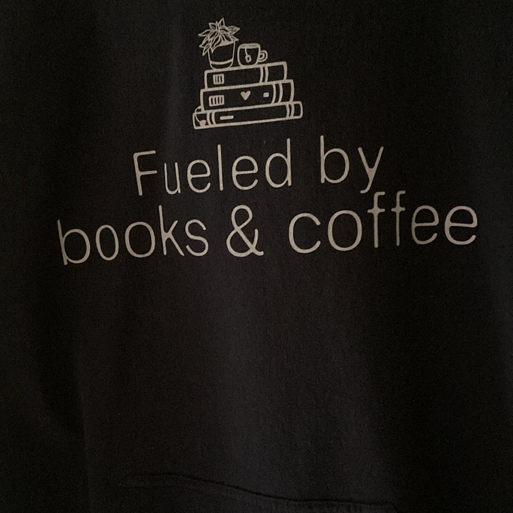 Gildan womens Lg navy hooded sweatshirt “Fueled by books & coffee “ screen print